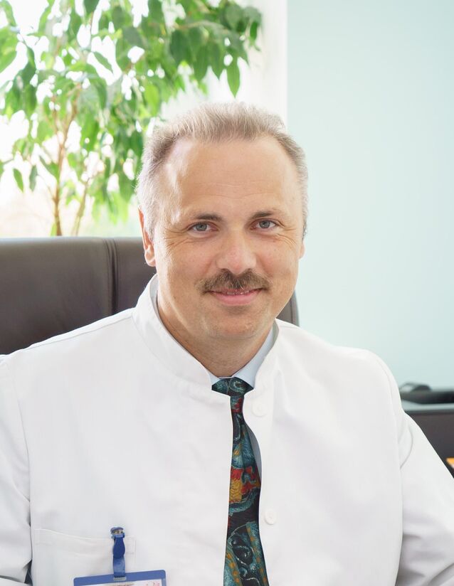 Dokter Rheumatolog Luc Cravo